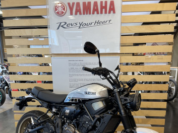 YAMAHA XSR 700 LEGACY