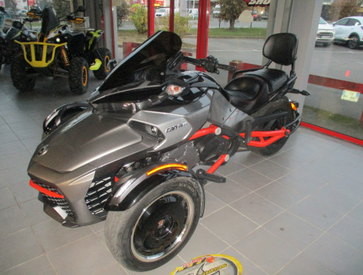 CAN-AM SPYDER F3-S