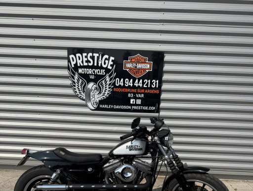 HARLEY-DAVIDSON SPORTSTER 883 R