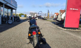 HYOSUNG GV 125 BOBBER COLORIS NOIR MAT NEUVE