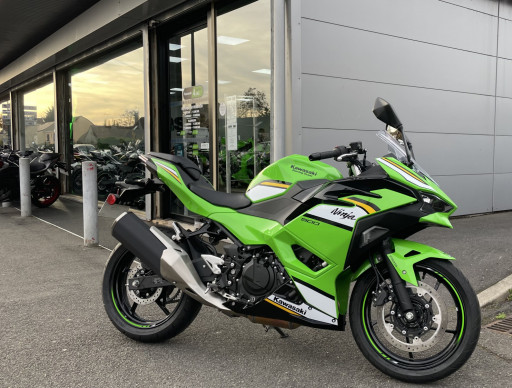 KAWASAKI Ninja 500 SE