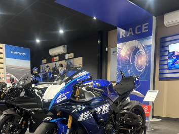 YAMAHA R1 GYTR