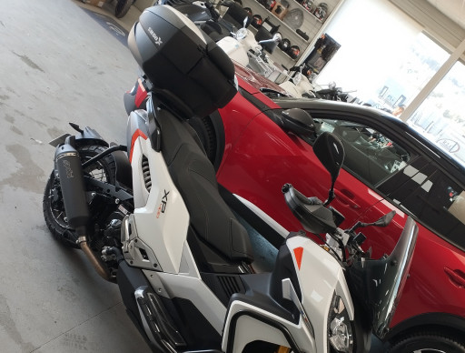 SCOOTER PEUGEOT  XP 400 VD