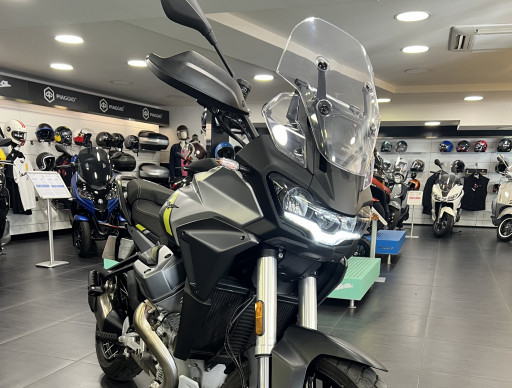 MOTO GUZZI STELVIO