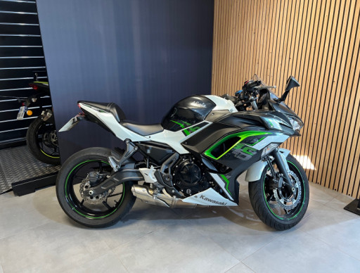 Kawasaki Ninja 650 A2