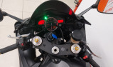 YAMAHA R6