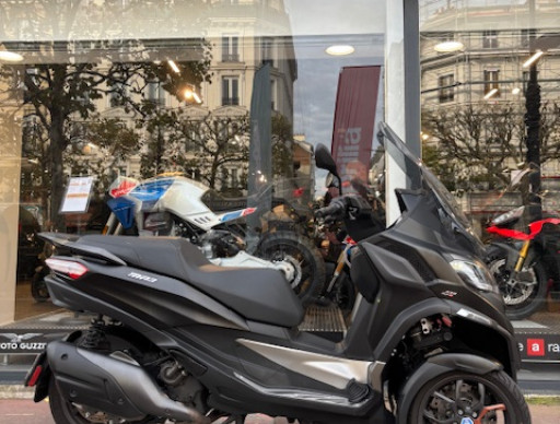 PIAGGIO MP3 530 HPE EXCLUSIVE