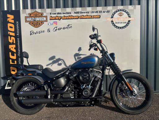 HARLEY-DAVIDSON SOFTAIL STREET BOB 1745