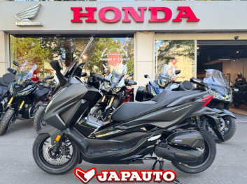 Honda NSS 125 FORZA - ETAT NEUF - 499KM - 5100€ - GRIS MAT - 79€/mois - MEC 09/2025
