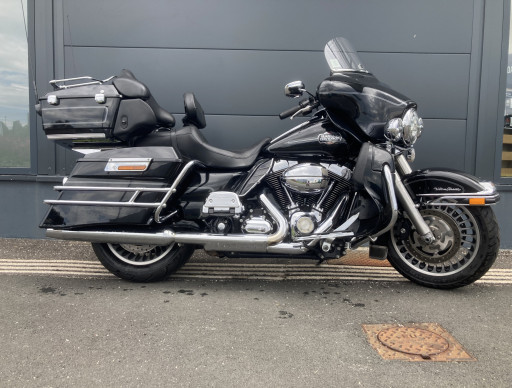 HARLEY-DAVIDSON TOURING ELECTRA GLIDE 1584 ULTRA CLASSIC