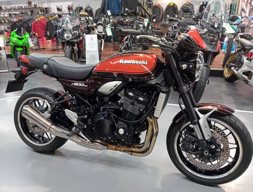 KAWASAKI Z900RS