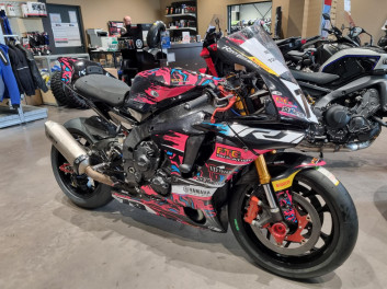 YAMAHA  R1 PISTE