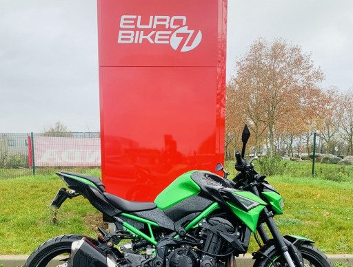 KAWASAKI Z 900