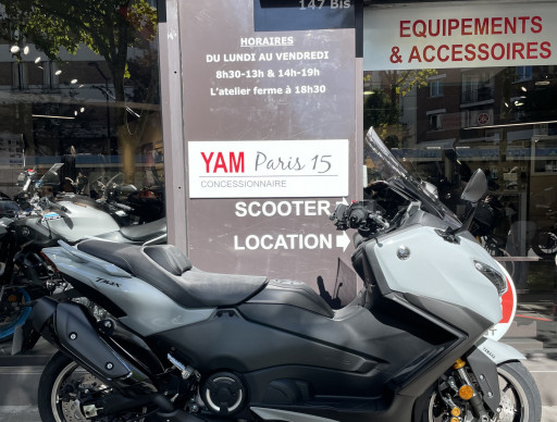 YAMAHA XP T-MAX 560 TECH MAX (TMAX T MAX)