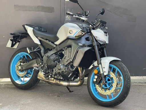 YAMAHA MT-09 - MT09 - MT 09 FULL - 79KM - LOA POSSIBLE - GARANTIE CONSTRUTEUR