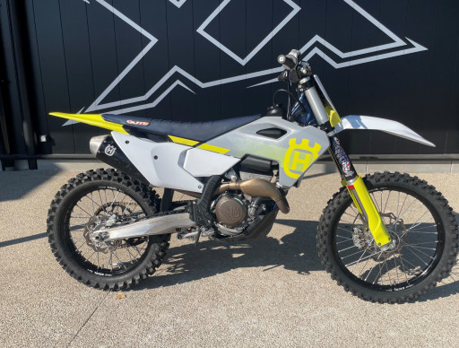 HUSQVARNA 250 FC 2024
