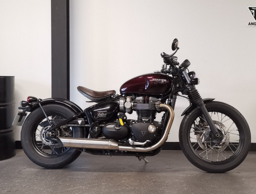 TRIUMPH Bonneville Bobber 1200 2017