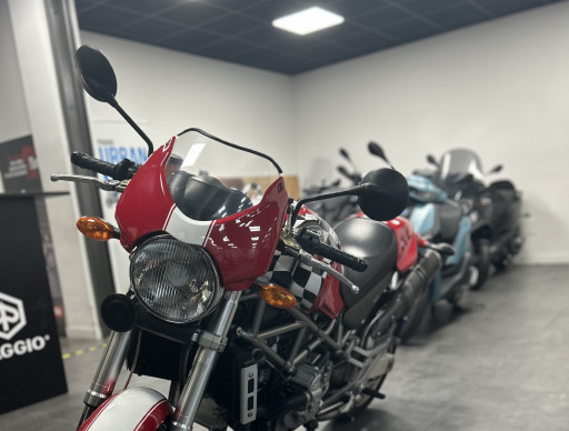 DUCATI Monster 916 S4