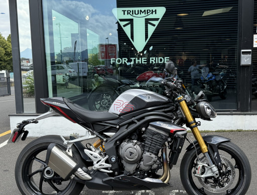 TRIUMPH SPEED TRIPLE 1200 RS