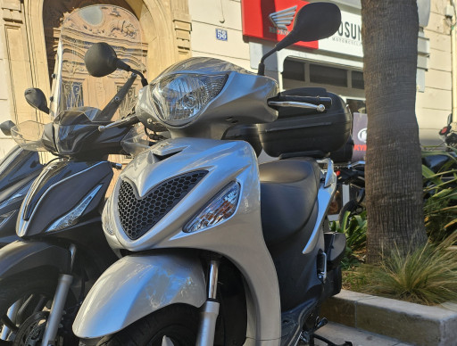 SUZUKI SIXTEEN 125