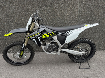 TRIUMPH TF 250-X