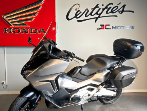 Honda Forza 750 (133 € / Mois)