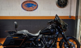 HARLEY-DAVIDSON TOURING STREET GLIDE 1923