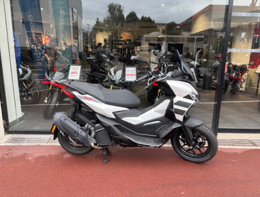 APRILIA SR 125 GT