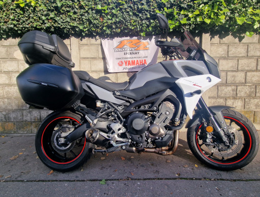 YAMAHA TRACER 900