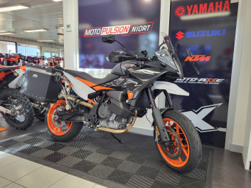 KTM 890 SMT | 3800KMS | 189€/MOIS