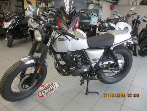 BRIXTON MOTORCYCLES BX 125 CAFE RACER