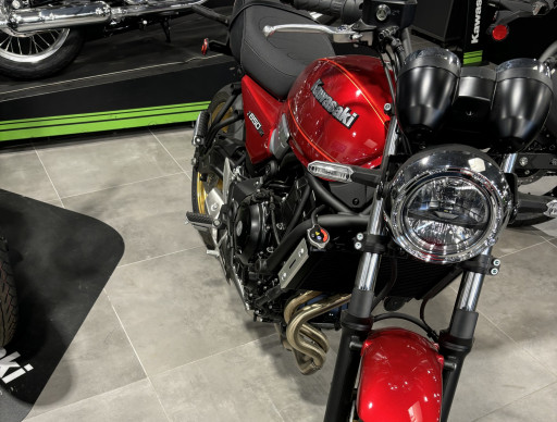 KAWASAKI Z 650