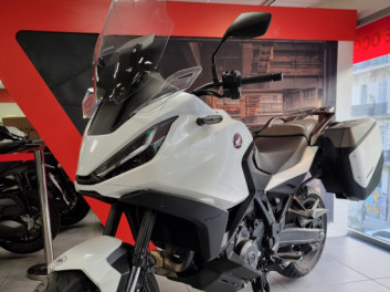 HONDA NT1100 DCT / NT 1100