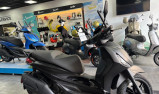 PIAGGIO BEVERLY 400 DEEP BLACK