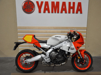 YAMAHA XSR 900 GP  A2