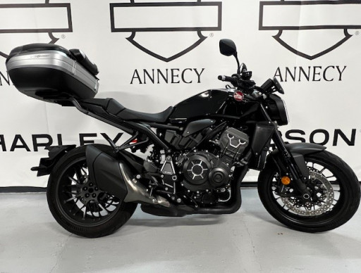 HONDA CB 1000 R black edition