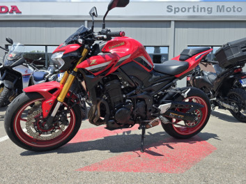 KAWASAKI Z 900 / Z900