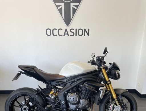 TRIUMPH SPEED TRIPLE 1200 RS