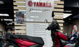 YAMAHA RayZR 125