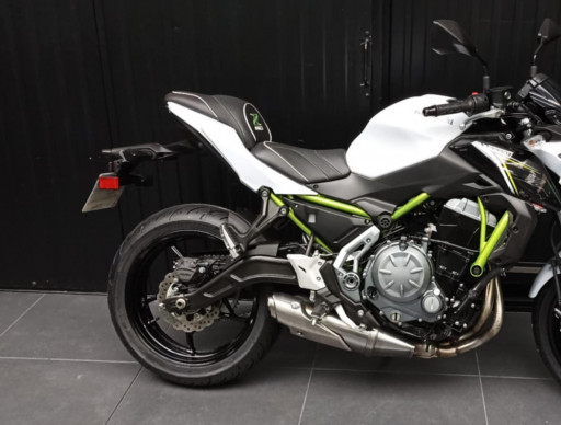 KAWASAKI Z650 - Z650 