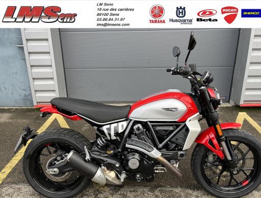 DUCATI SCRAMBLER 800 ICON