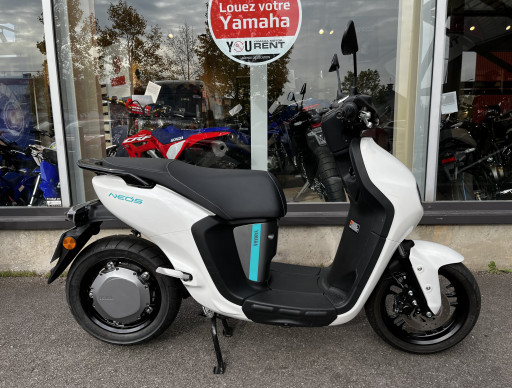 YAMAHA NEO