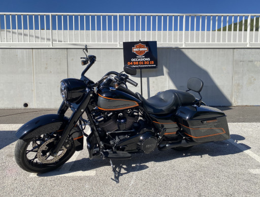 HARLEY-DAVIDSON TOURING ROAD KING 1868 SPECIAL