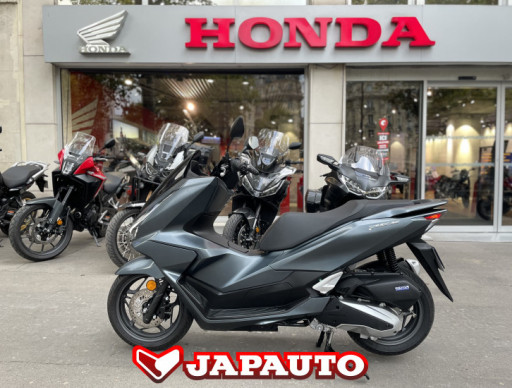 Honda PCX 125 - 2000 KM -2990€ - GRIS - MEC 05/2025