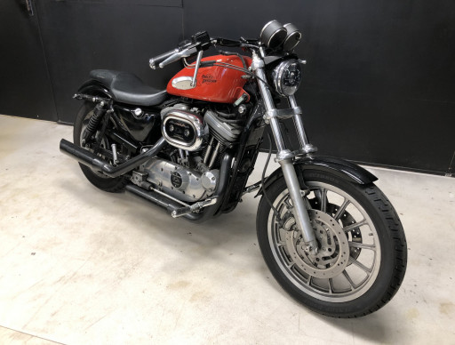 HARLEY-DAVIDSON SPORTSTER 1200