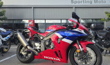 HONDA CBR 1000 RR-R