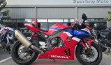 HONDA CBR 1000 RR-R