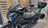 YAMAHA XMAX 300 Tech Max