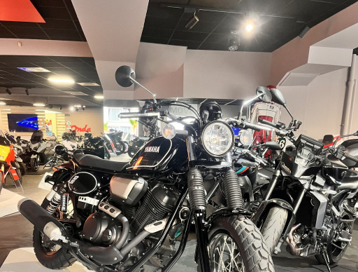 YAMAHA SCR 950