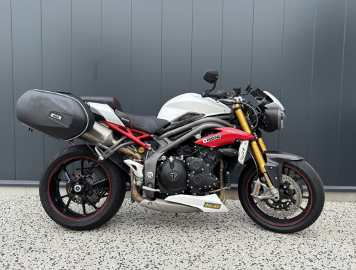 TRIUMPH 1050 SPEED TRIPLE R 2016